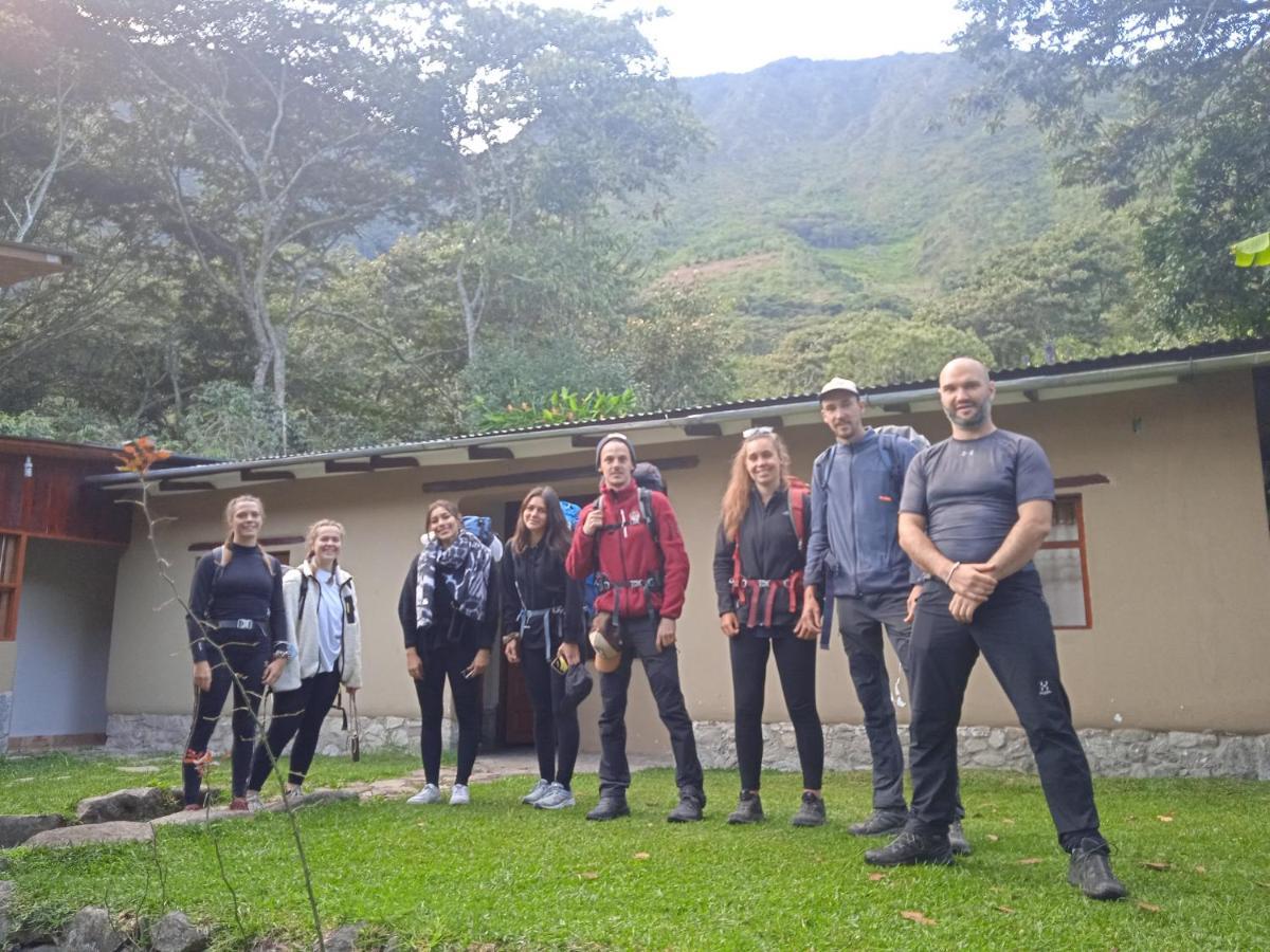 Lia Lucmabamba Hostel *